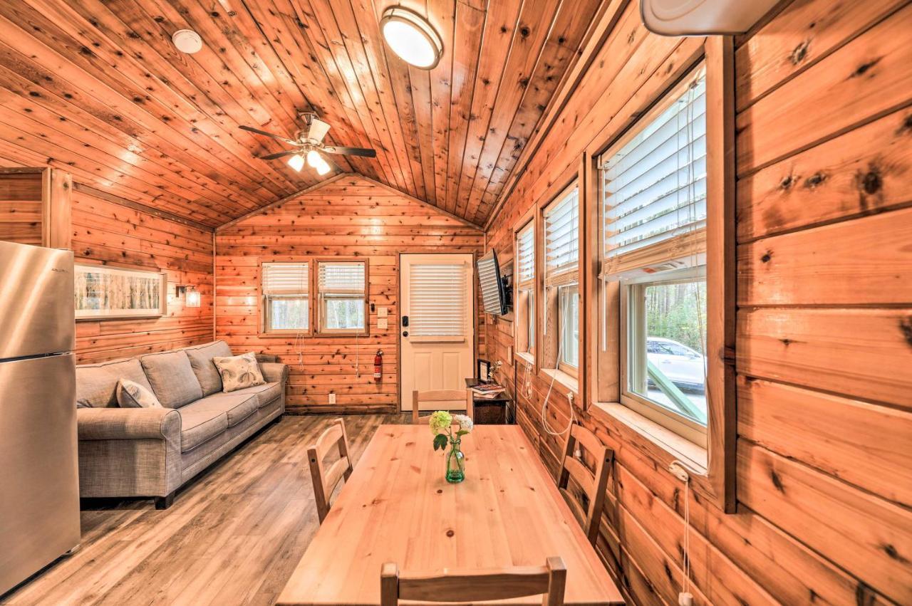 Charming New Bern Log Cabin - Pets Welcome! Buitenkant foto
